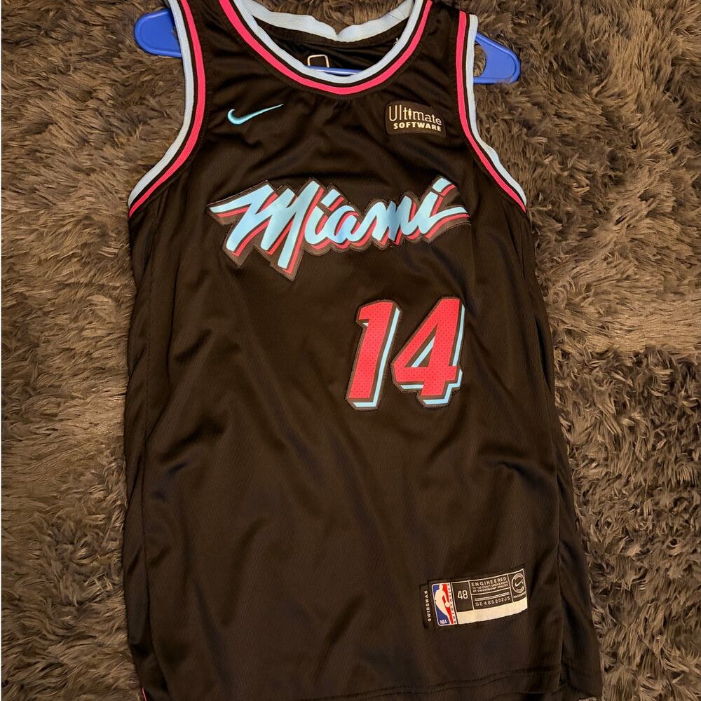 Tyler Herro Miami Heat Jersey, Size M
